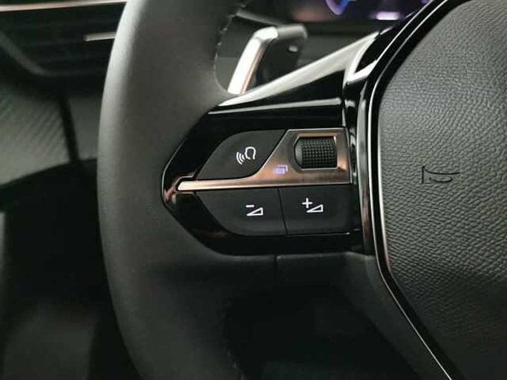 Peugeot 2008 nuova a Chieti (9)