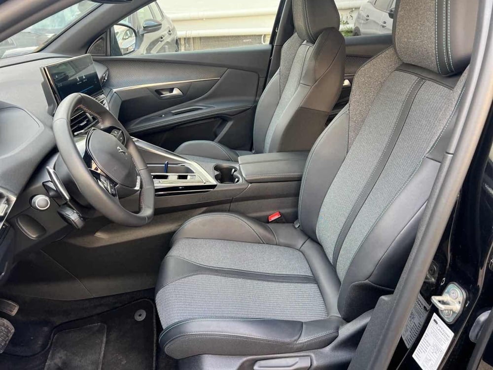 Peugeot 3008 usata a Foggia (11)