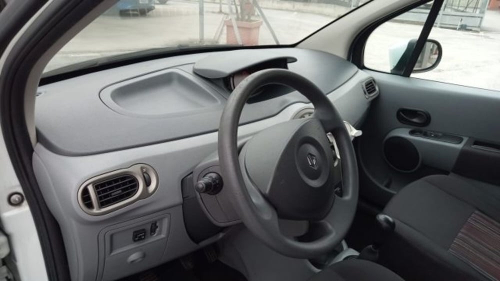 Renault Modus usata a Macerata (10)