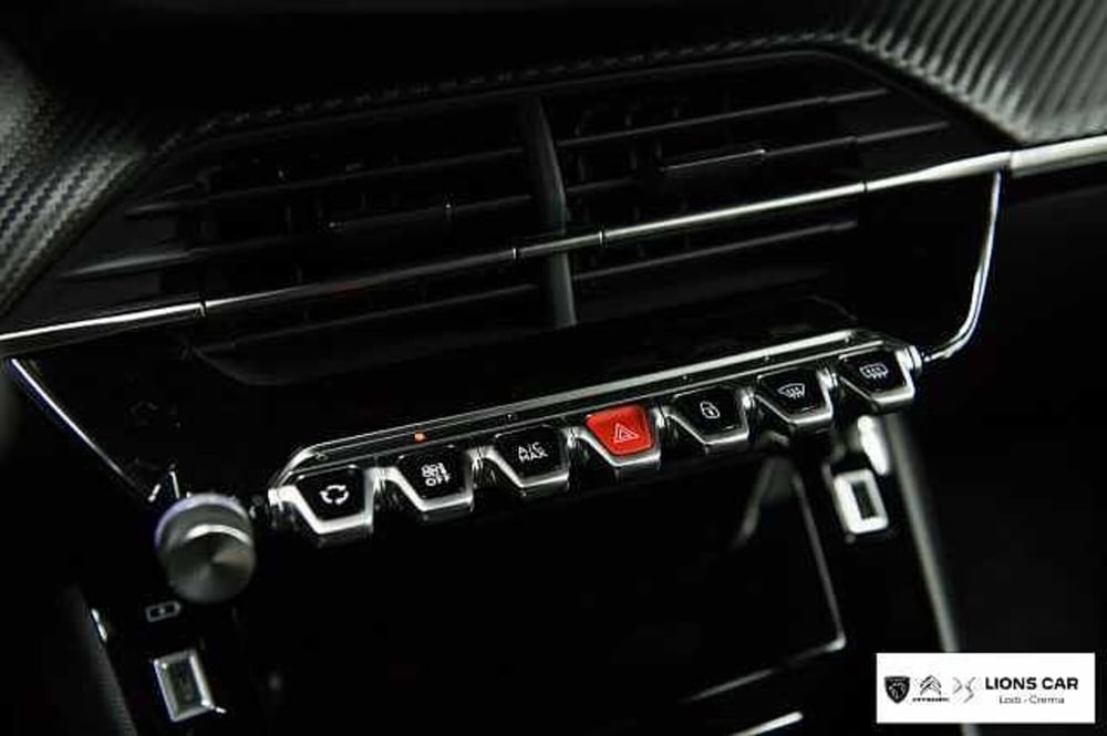 Peugeot 2008 usata a Lodi (16)