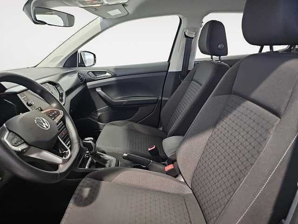 Volkswagen T-Cross usata a Lecco (12)