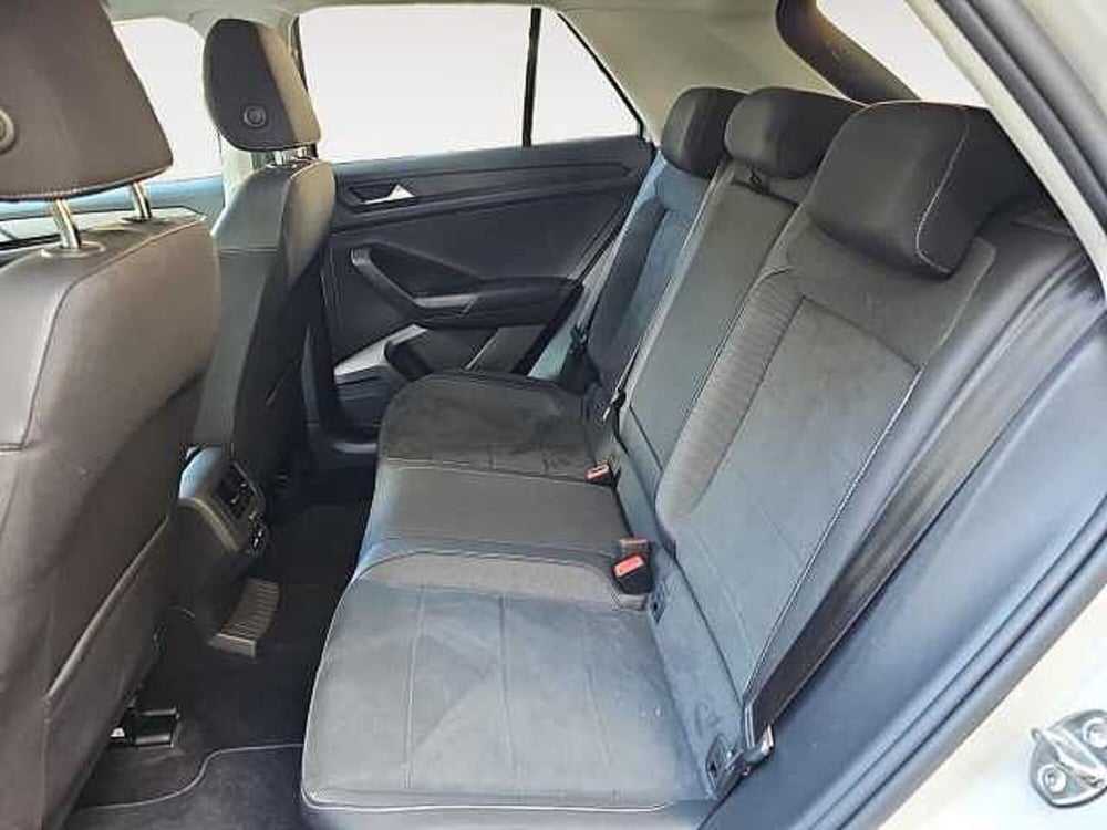 Volkswagen T-Roc usata a Lecco (13)