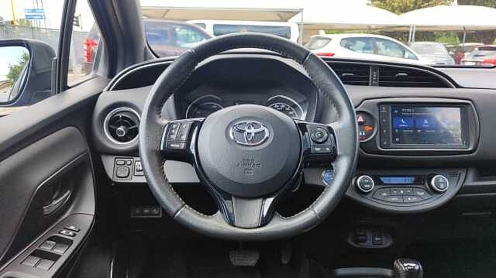 Toyota Yaris usata a Firenze (15)