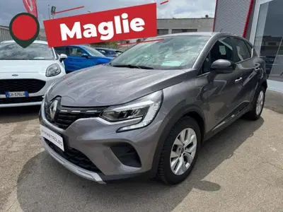 Renault Captur Blue dCi 95 CV Business del 2020 usata a Tricase