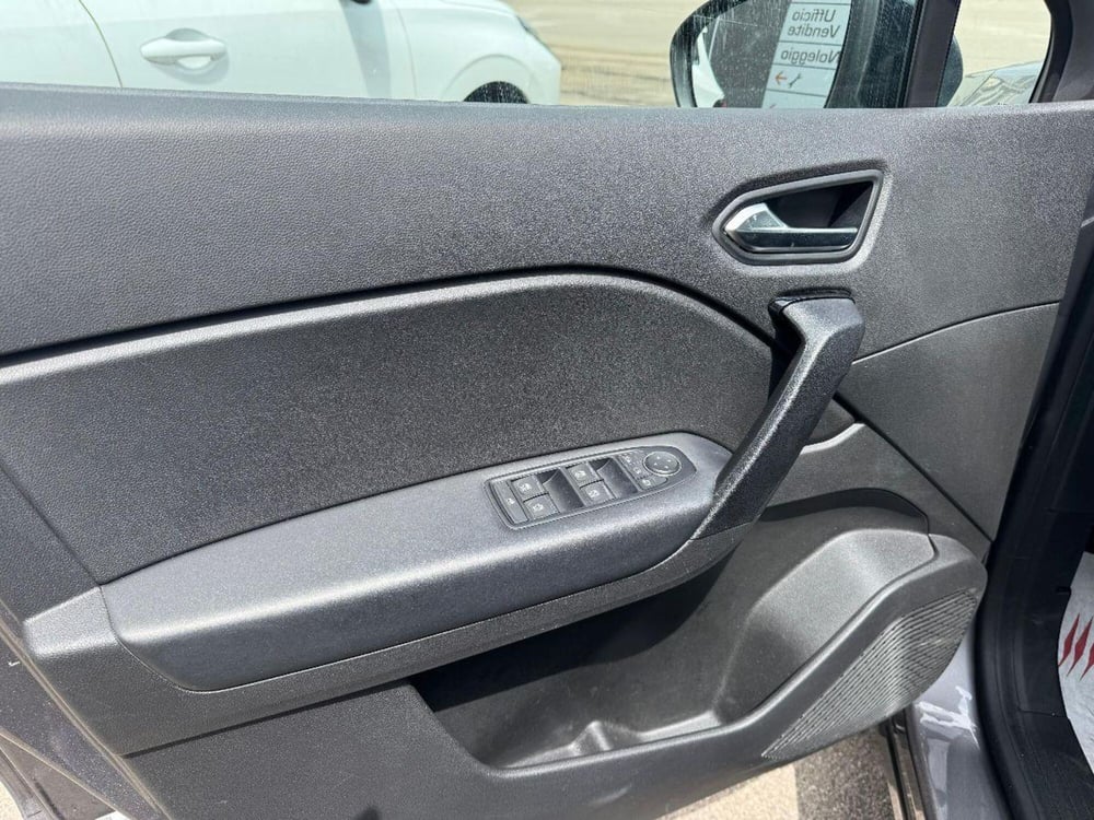 Renault Captur usata a Lecce (14)