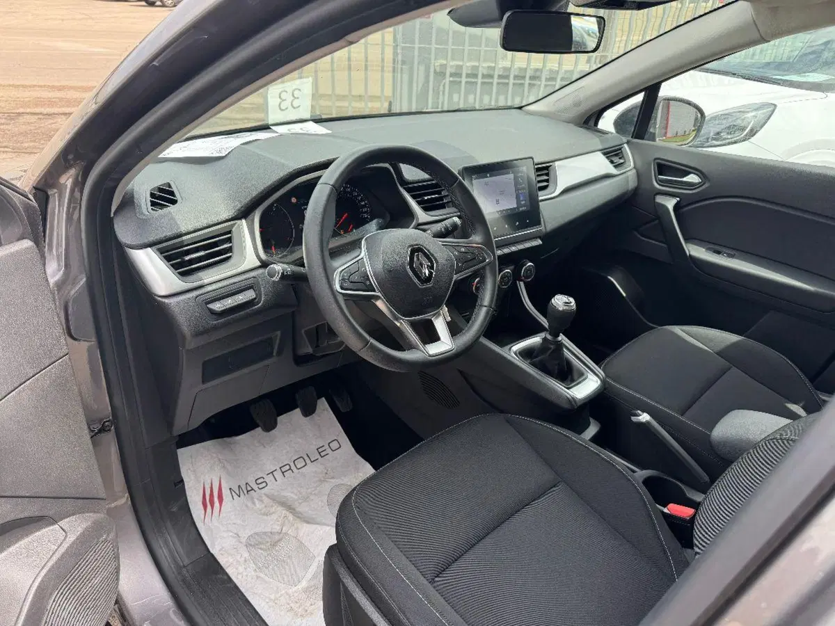 Renault Captur usata a Lecce (18)
