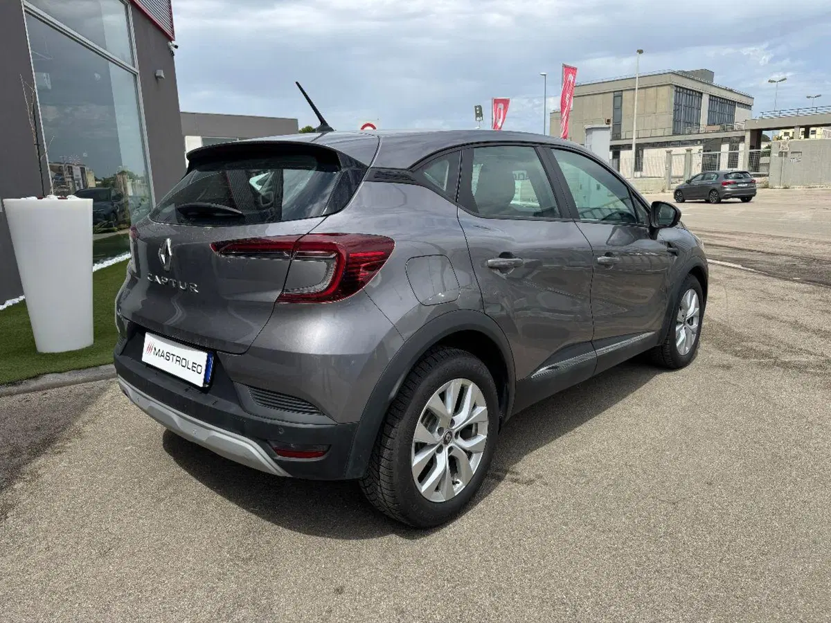 Renault Captur usata a Lecce (8)