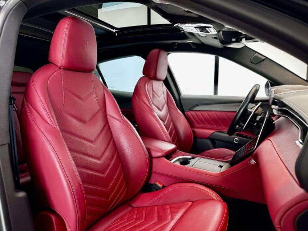 Maserati Grecale usata a Torino (13)
