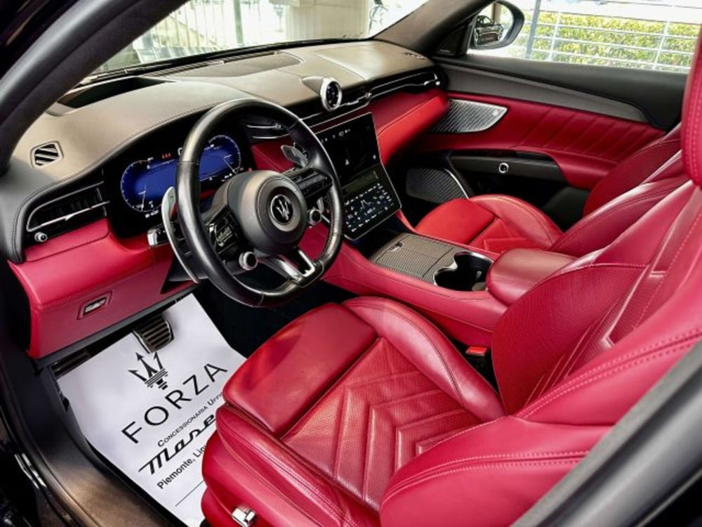 Maserati Grecale usata a Torino (9)
