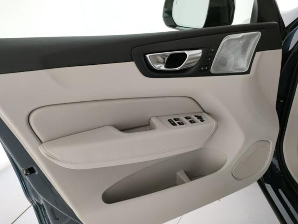 Volvo XC60 usata a Modena (12)