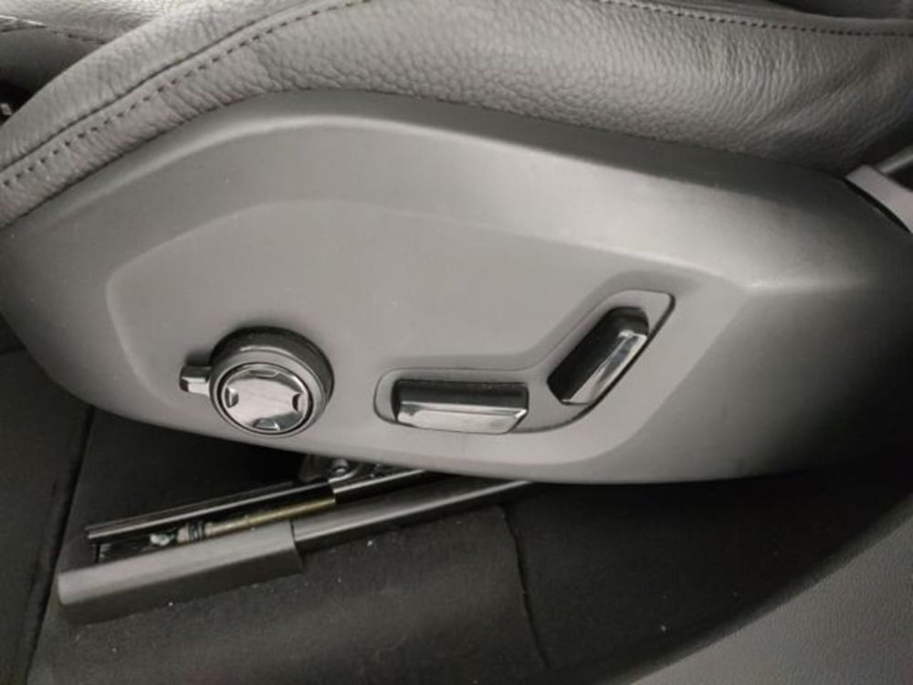Volvo XC60 usata a Modena (15)
