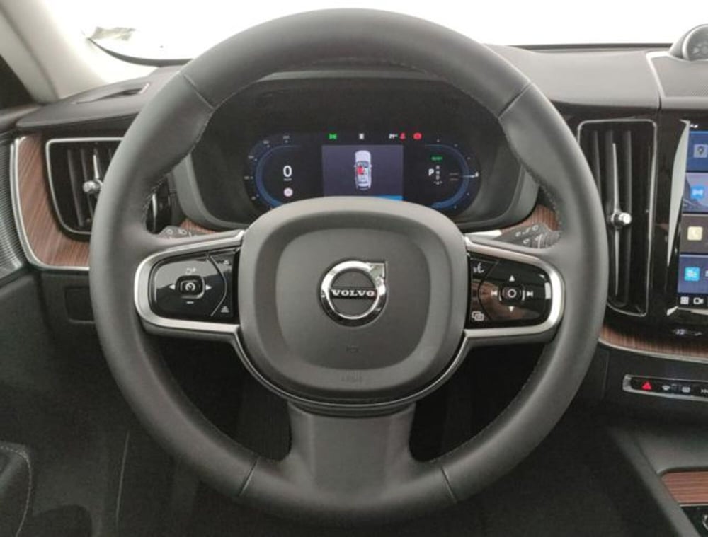 Volvo XC60 usata a Modena (18)