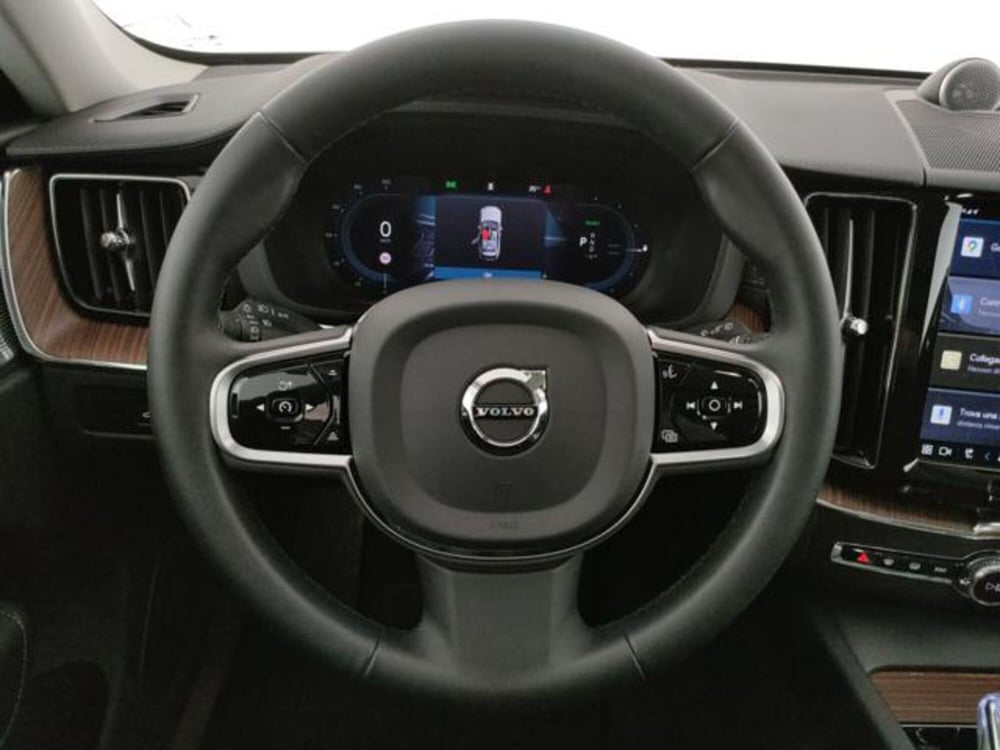 Volvo XC60 usata a Modena (18)