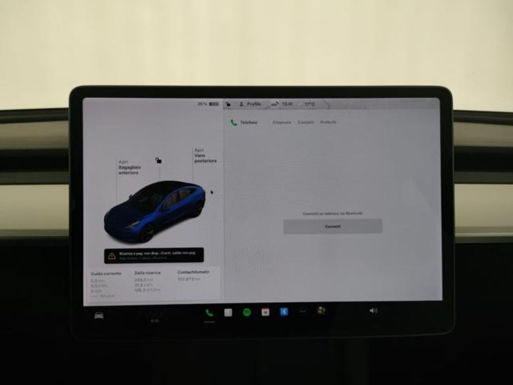 Tesla Model 3 usata a Modena (20)