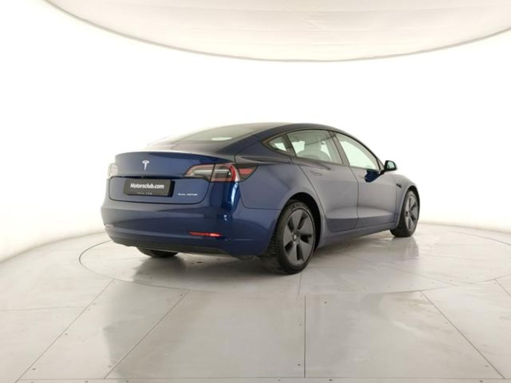 Tesla Model 3 usata a Modena (5)