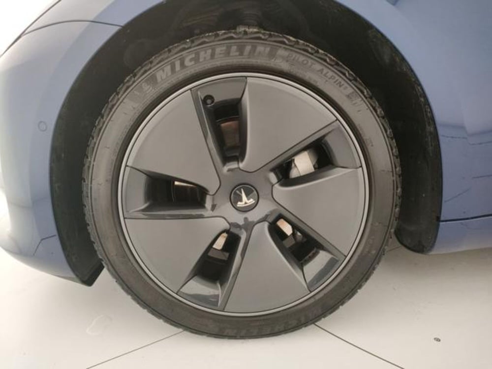 Tesla Model 3 usata a Modena (8)