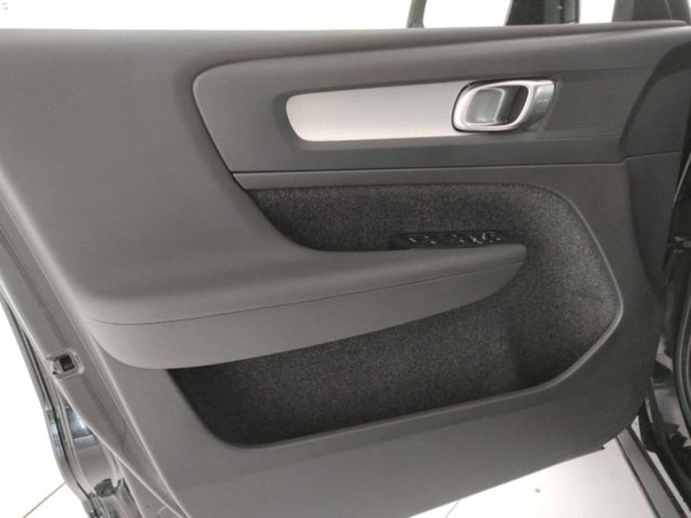 Volvo XC40 usata a Modena (12)