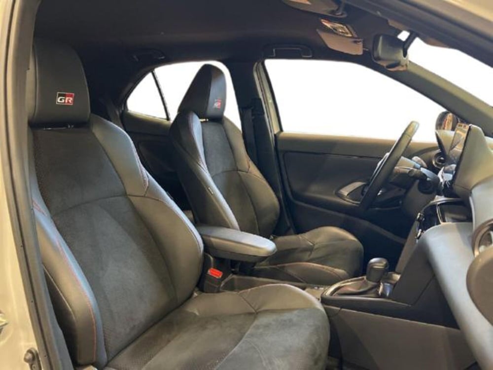 Toyota Yaris Cross usata a Vercelli (7)