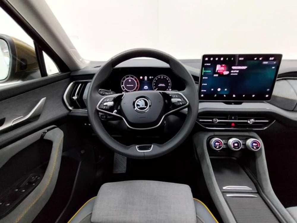 Skoda Kodiaq usata a Como (12)