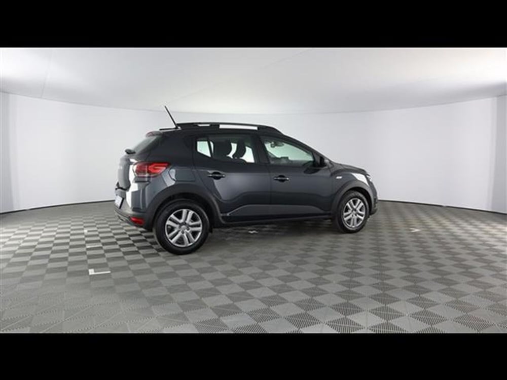 Dacia Sandero usata a Piacenza (7)