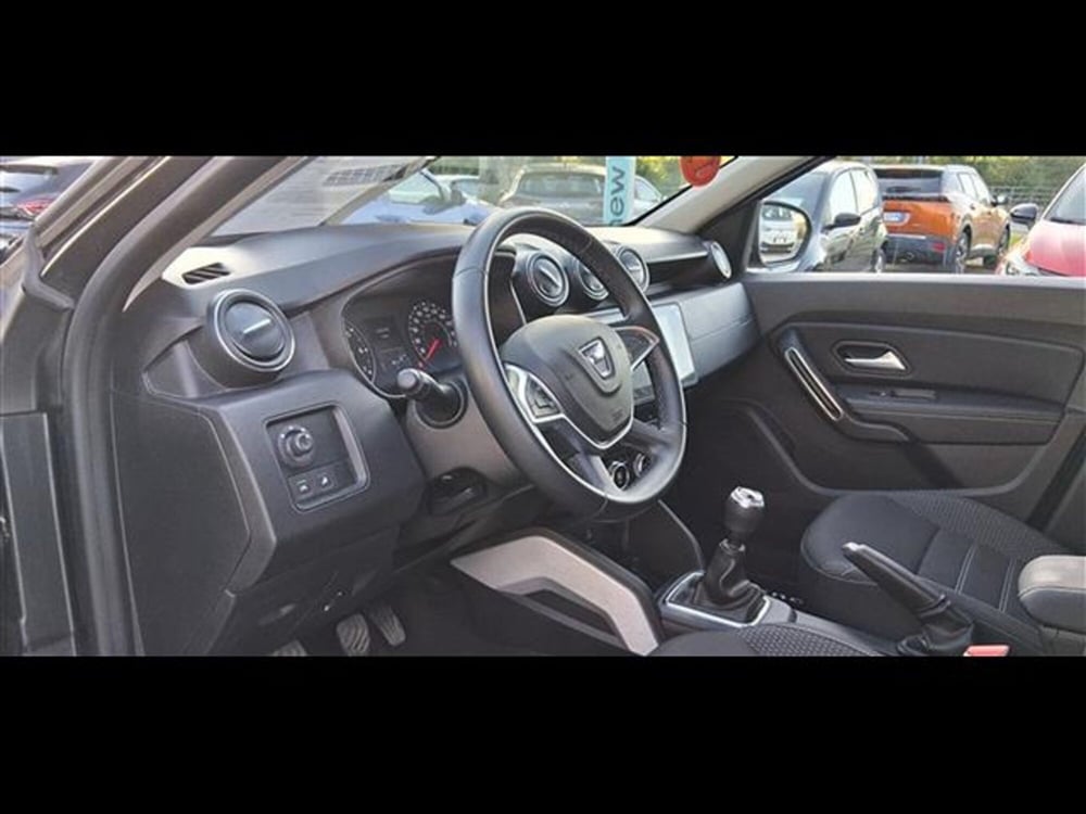 Dacia Duster usata a Firenze (9)