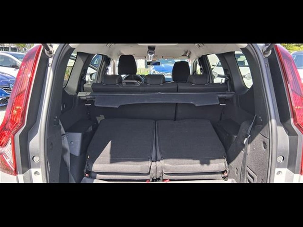Dacia Jogger usata a Firenze (13)