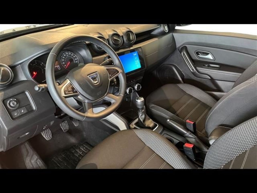 Dacia Duster usata a Firenze (9)