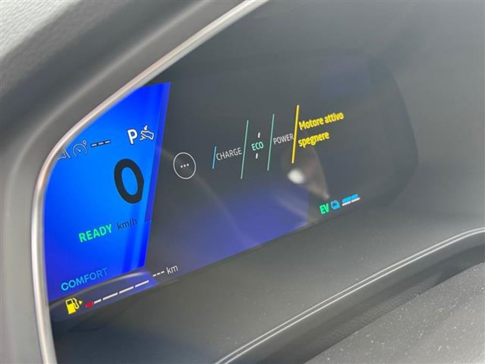 Renault Symbioz nuova a Pavia (9)
