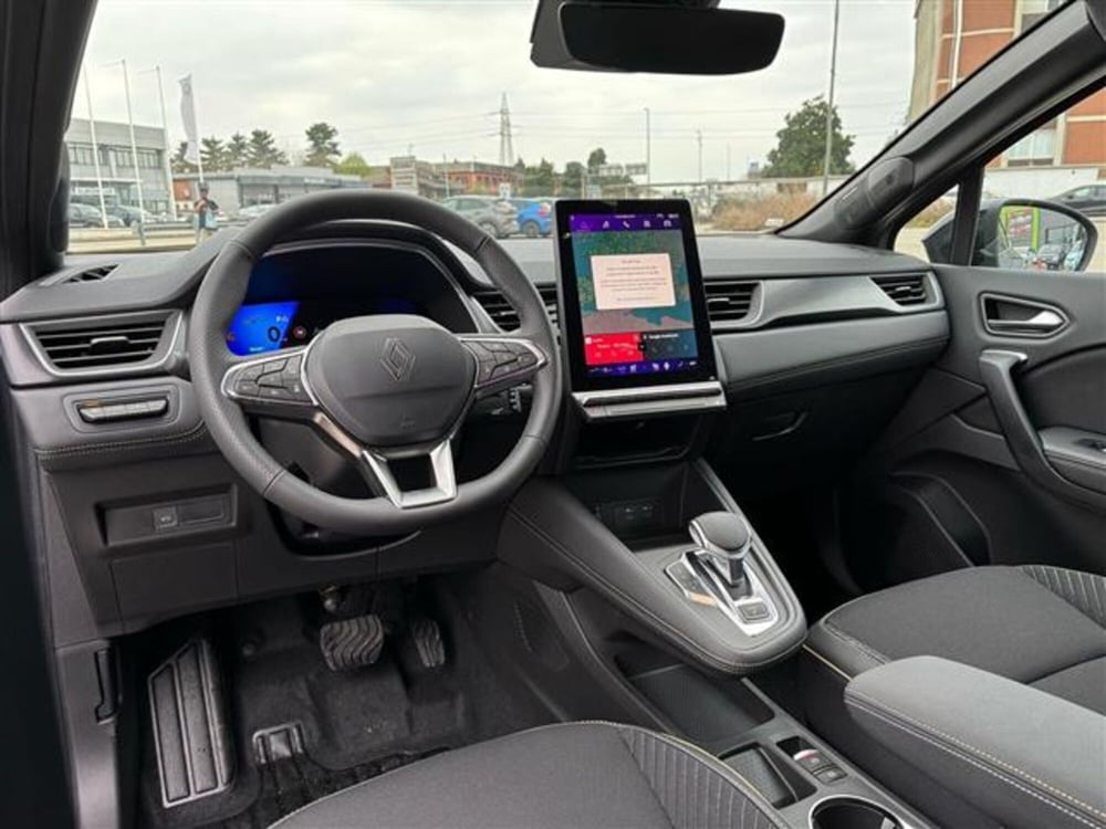 Renault Symbioz nuova a Pavia (8)
