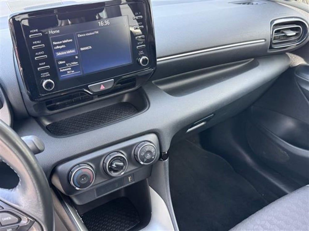 Toyota Yaris usata a Pavia (11)