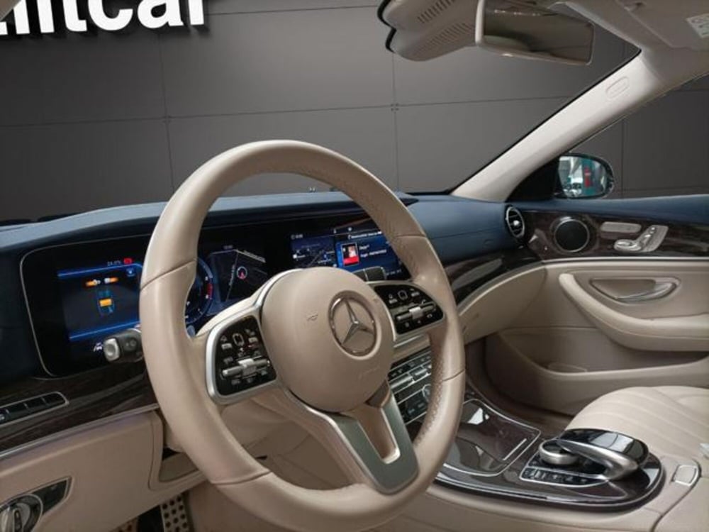 Mercedes-Benz Classe E Station Wagon usata a Milano (10)