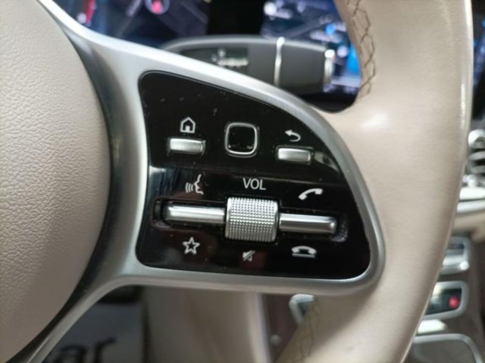Mercedes-Benz Classe E Station Wagon usata a Milano (14)
