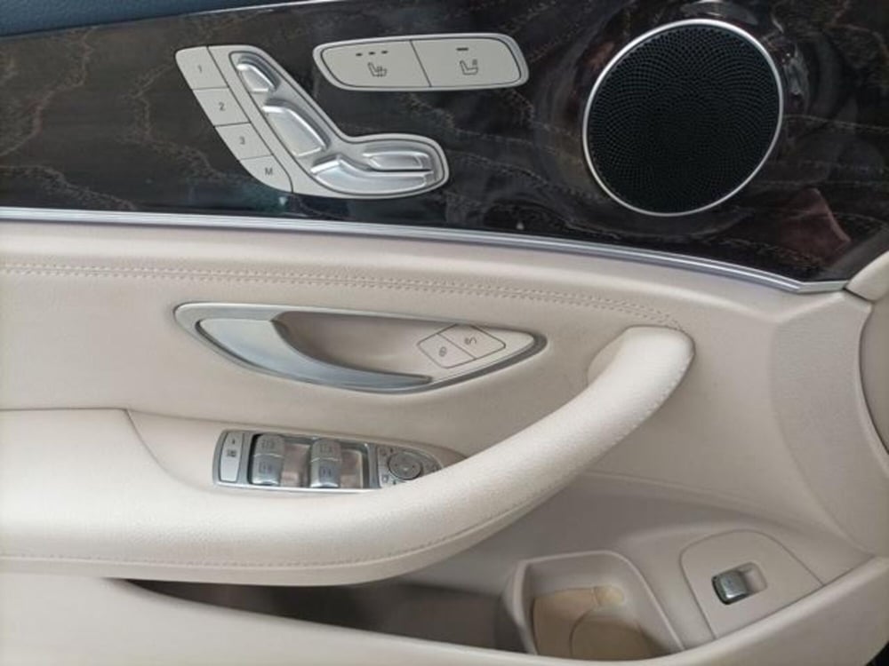 Mercedes-Benz Classe E Station Wagon usata a Milano (15)