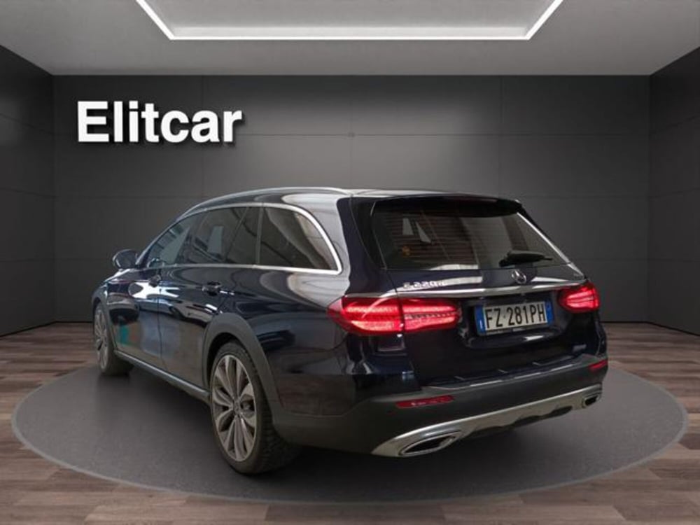 Mercedes-Benz Classe E Station Wagon usata a Milano (6)