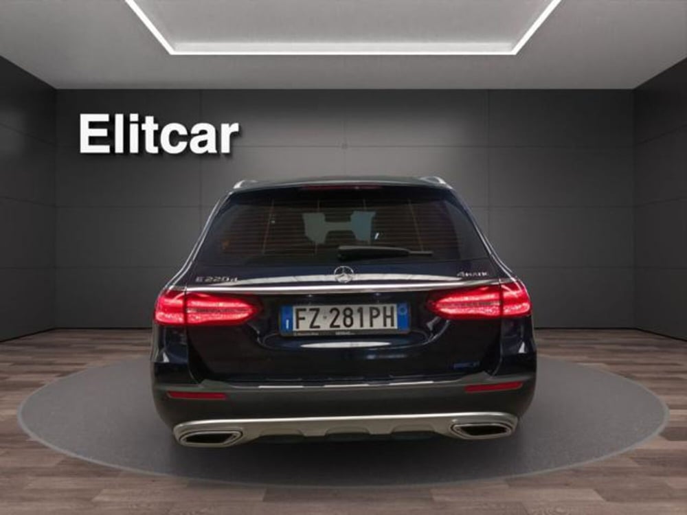 Mercedes-Benz Classe E Station Wagon usata a Milano (7)