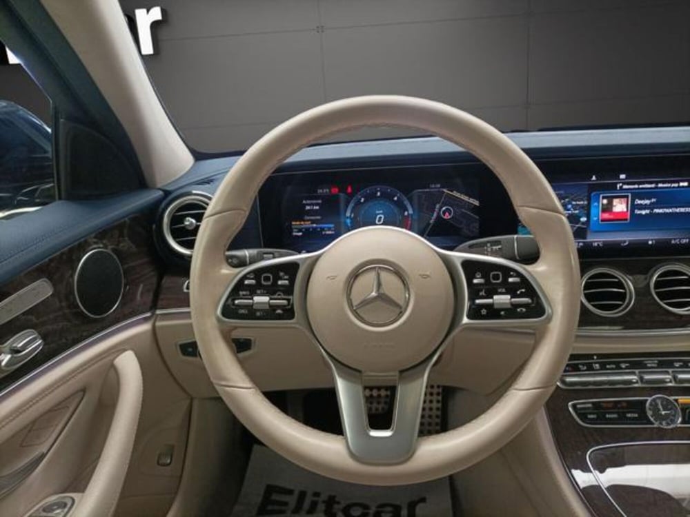 Mercedes-Benz Classe E Station Wagon usata a Milano (9)