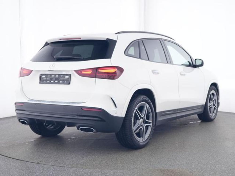 Mercedes-Benz GLA SUV usata a Milano (4)