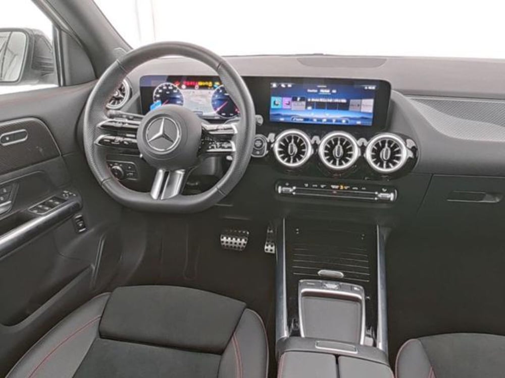 Mercedes-Benz GLA SUV usata a Milano (7)