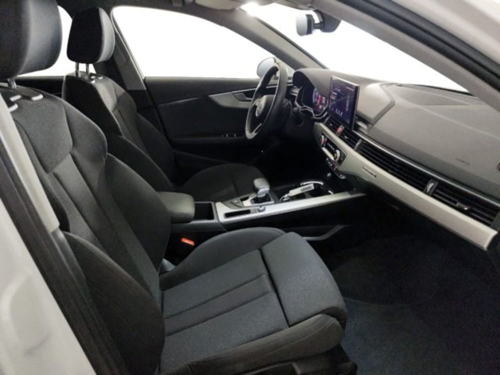Audi A4 Avant usata a Modena (20)