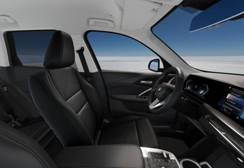 BMW X1 nuova a Modena (10)