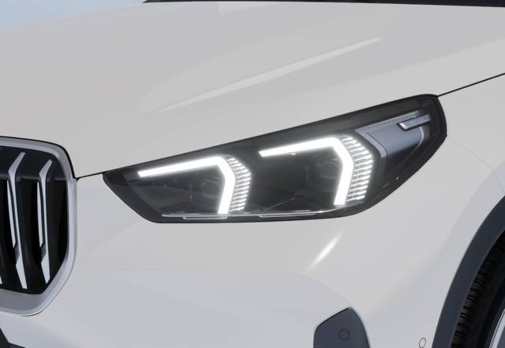 BMW X1 nuova a Modena (7)