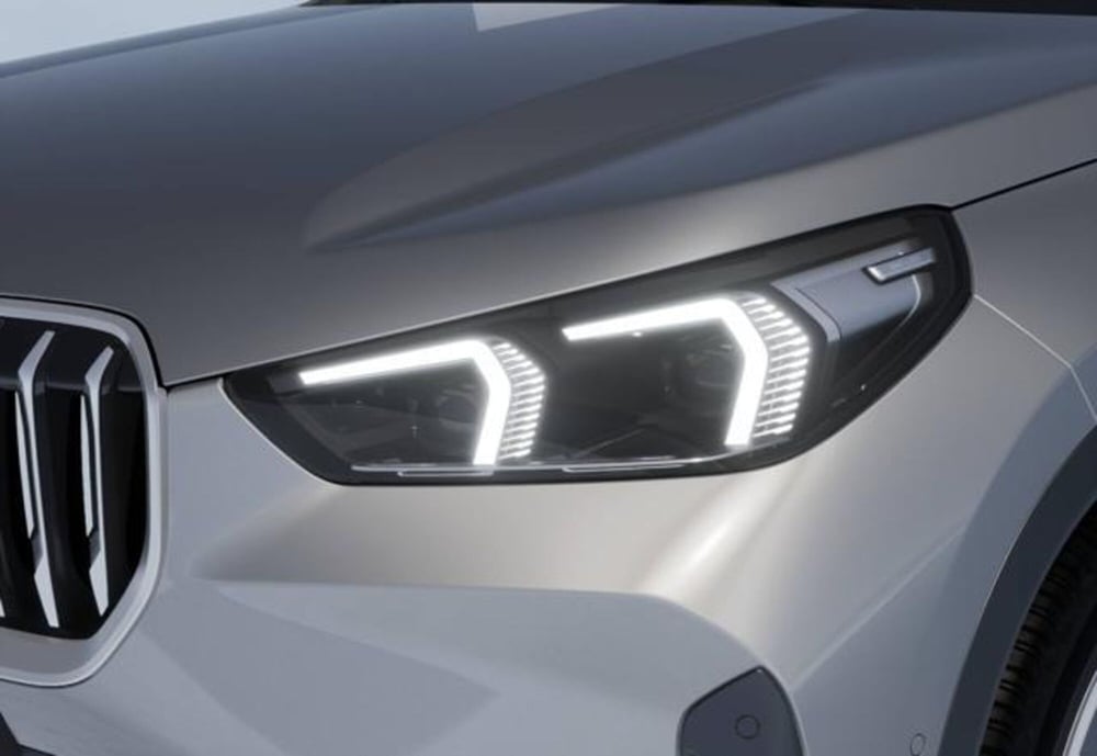 BMW X1 nuova a Modena (7)