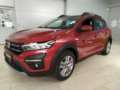 Dacia Sandero Stepway 1.0 TCe 90 CV Comfort del 2022 usata a Muggia