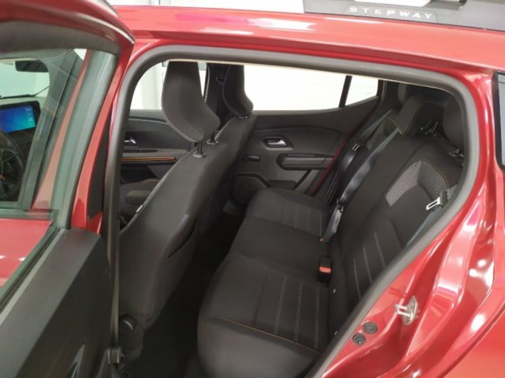 Dacia Sandero usata a Trieste (9)