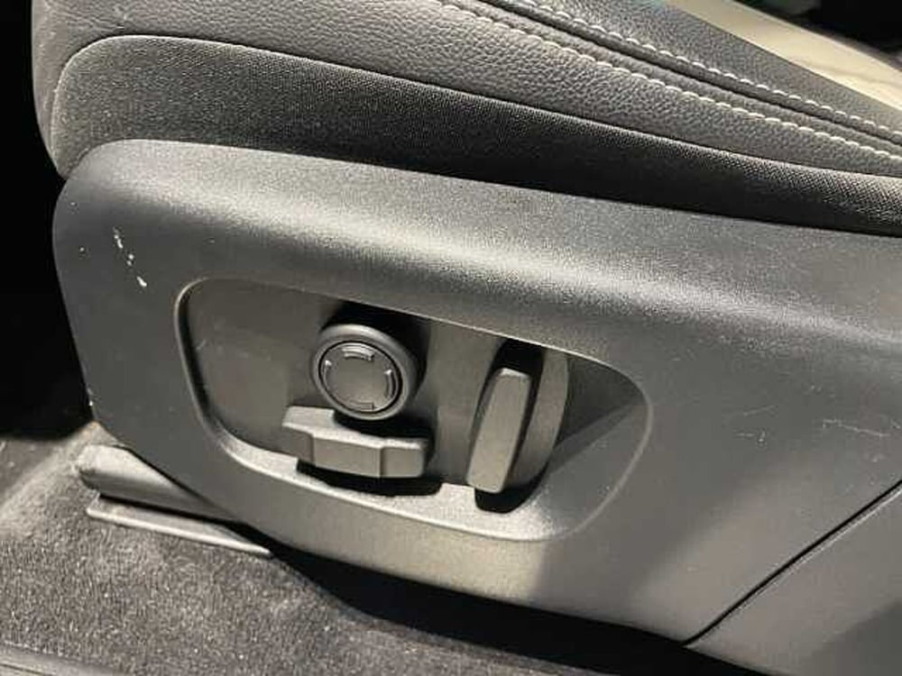 Land Rover Discovery Sport usata a Ravenna (14)