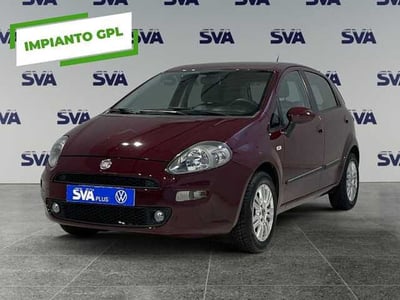 Fiat Punto 1.4 8V 5 porte Easypower Lounge del 2012 usata a Ravenna