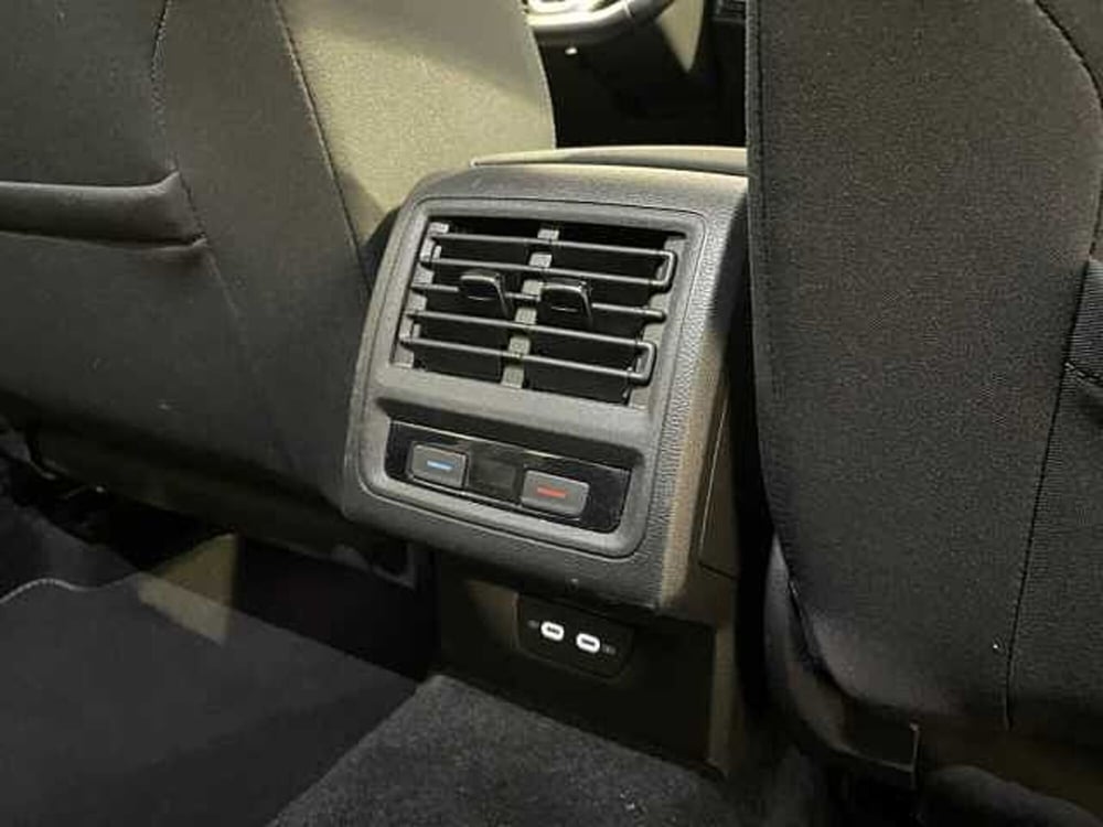 Volkswagen Golf Variant usata a Ravenna (16)