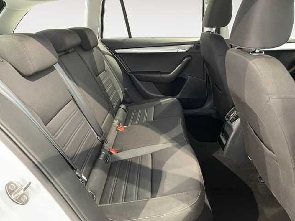 Skoda Octavia Station Wagon usata a Ravenna (10)