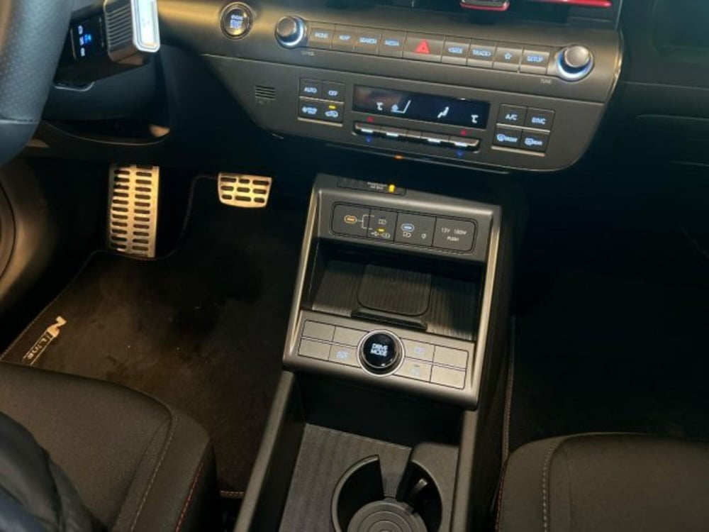 Hyundai Kona usata a Modena (13)