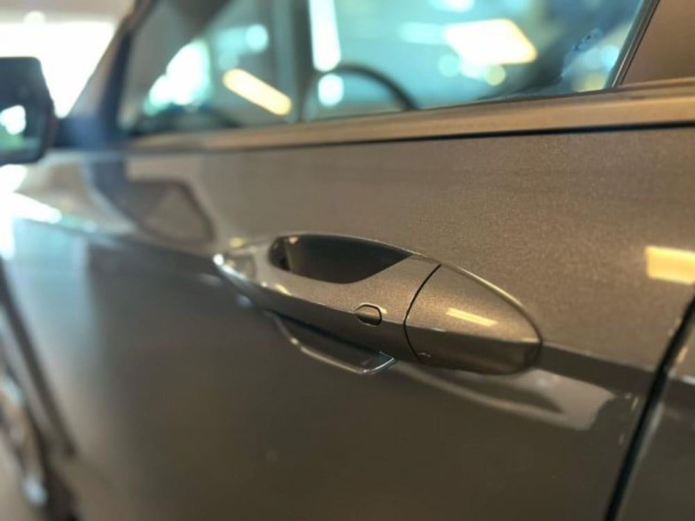 Hyundai Kona usata a Modena (8)